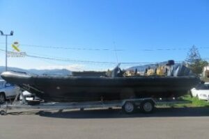 Detenida una persona que transportaba el remolque de una embarcación carente de documentación