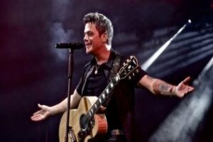 Preguntas Incómodas. Alejandro Sanz Soy de Cádiz"