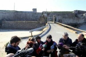 Teresa Rodríguez pide que los CIE de Algeciras y Tarifa traten con humanidad mínima" a los migrantes