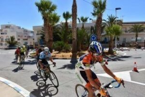 Clavero estrena la temporada 2018 de ciclismo