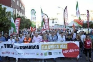 Manifestación de la Plataforma por el Tren del Campo de Gibraltar