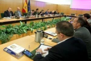Los representantes de la Policía y Guardia Civil alcanzan con Zoido una propuesta de acuerdo" sobre equiparación salarial