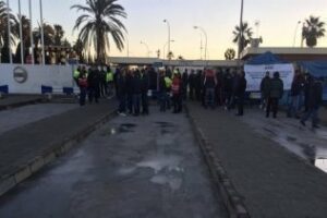 Amenaza de huelga en Acerinox por las condiciones laborales de las empresas auxiliares