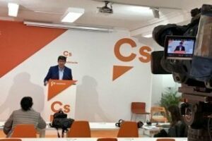 Ciudadanos vota en contra de una subida importante de los impuestos a los andaluces"