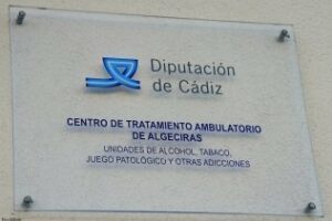 Denuncian que el CTA de Algeciras lleva funcionando 15 meses sin algunos de sus profesionales