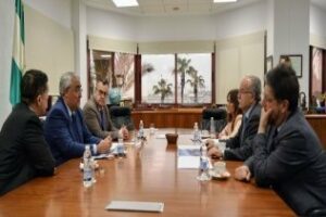 El consejero Arellano celebra los nuevos hitos logrados por el puerto de Algeciras