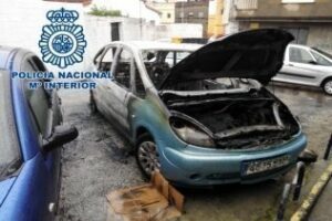 Detenido en Algeciras al presunto autor de la quema de tres vehículos en la barriada de la Bajadilla