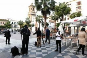 Chanel Five recorre las ciudades del ferrocarril Algeciras-Ronda