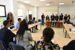 La II Lanzadera de Empleo de Algeciras apoya a una veintena de jóvenes a preparar su salida al mercado laboral