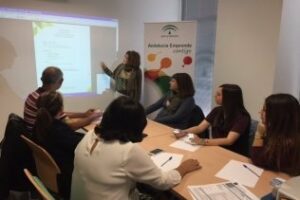 Por cada euro que la Junta invierte en fomento del emprendimiento retornan ocho a la sociedad