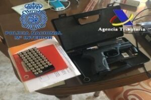 Detenidos los ocho integrantes de una organización dedicada al tráfico de drogas a través del Estrecho de Gibraltar