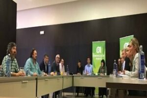 AxSí plantea una estrategia conjunta, necesaria y crucial" de los puertos de Andalucía