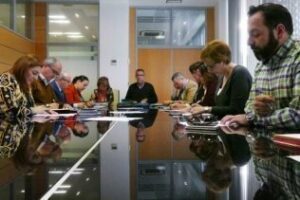 Urbanismo concede licencia para reconvertir en viviendas el antiguo Hostal El Estrecho