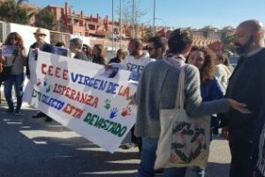 IU denuncia la falta de mantenimiento en el colegio Virgen de la Esperanza