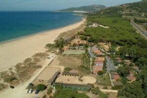 Conoce la naturaleza que te rodea. Playa Dos Mares, un destino que te encantará