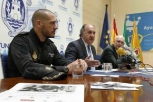 Alcalde, comisiario y director de la UNED presentan las VI Jornadas de Ciencia Policial