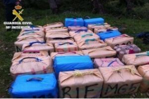 Intervienen 7,5 toneladas de hachís en una operación en Málaga y el Campo de Gibraltar