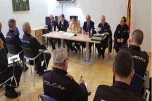 El director general de la Policía anuncia la llegada de 80 policías en prácticas este verano para el Campo de Gibraltar