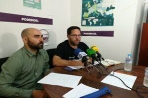 Podemos presenta en el Campo de Gibraltar una campaña en defensa de la sanidad pública