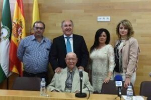 Presentado del libro El pueblo de los alcaldes" de Flores el Gaditano