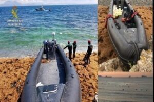 Tres mil kilos de hachís flotando en la playa de Getares (VIDEO)