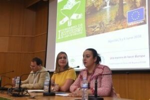 El Ayuntamiento inaugura el I Congreso de Ecoturismo del Campo de Gibraltar en el Millán Picazo