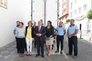 El Museo de Algeciras recibe los nueve cuadros de Rafael Argelés donados por sus familiares