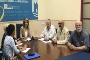 Pintor prepara con La Trocha la programación de actividades de su vigésimo aniversario