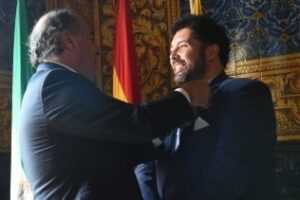 Los alcaldes de Algeciras y Lora del Río apuestan por las sinergias comerciales para generar empleo