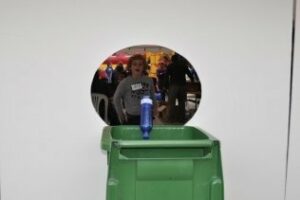 Holgado propone la incentivación del reciclaje en Algeciras