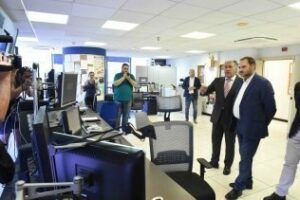 Landaluce agradece al ministro el anuncio de la licitación del tramo San Pablo-Almoraima