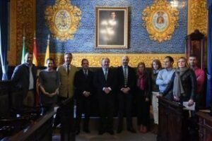 Urbanismo tramita el cambio de uso de un solar de la Acera de la Marina con Segismundo Moret