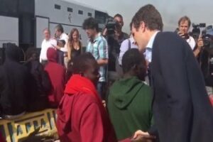 Pablo Casado pide un Plan Marshall para África y una inmigración regulada y ajustada a la ley