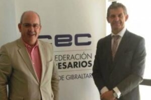 La Confederación de Empresarios mantiene un encuentro con el coordinador de la AGE
