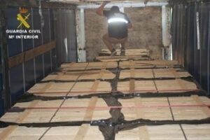 Desarticulada una red que hacía uso de camiones de alto tonelaje para transportar la droga