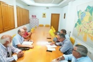 El PSOE se reúne con la Asociación de Jubilados y Pensionistas del Campo de Gibraltar