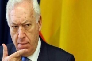 Margallo afirma que en cuatro años Gibraltar podrá ser español"
