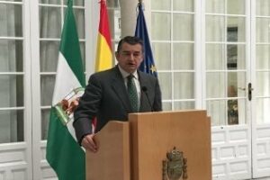 Sanz dice que hay un acuerdo cerrado por el Gobierno del PP para la Zona Franca de La Línea