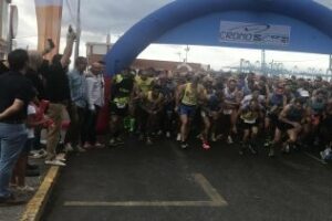 El Embarcadero congrega a más de 300 participantes en la I Carrera Popular del barrio