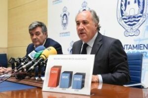 El Ayuntamiento presenta las ordenanzas fiscales de 2019 que implican la subida de dos tasas