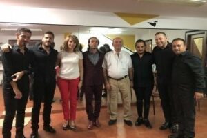 El bailaor Mario de los Santos ofrece un espectáculo en la asociación de vecinos El Embarcadero