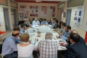 El PSOE se reúne con colectivos sociales para impulsar el Plan Integral para el Campo de Gibraltar