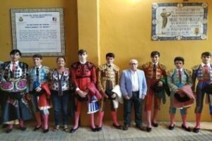 Las Palomas acoge la novillada en clase práctica de la Escuela Municipal de Tauromaquia