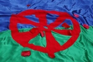 El alcalde felicita a la comunidad gitana en el Día de los Gitanos Andaluces