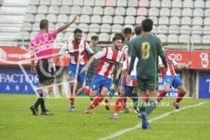 El Algeciras CF vence al Betis Deportivo (1-0)