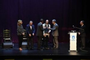 Algeciras rinde tributo a Antonio El Chaqueta" en su XXVI Palma de Plata