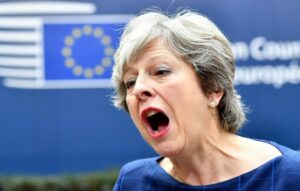 Theresa May presume de que España "no ha conseguido lo que quería" respecto a Gibraltar