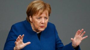 Merkel espera que se resuelvan las dudas de España sobre Gibraltar antes del domingo