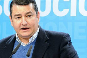 Sanz lamenta la "falta de previsión" del Gobierno por la desconexión del tren