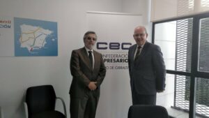 La CEC celebra un encuentro con el delegado especial de Exteriores en el Campo de Gibraltar